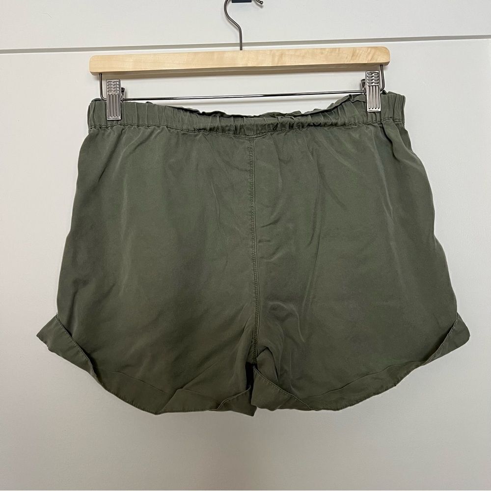 Aerie Shorts Womens Small Olive Green Elastic Waist Pockets Pull On Lightweight - Picture 4 of 9
